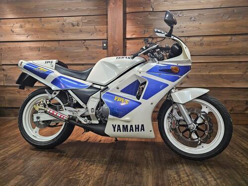 ヤマハ TZR250 (76.0万円)