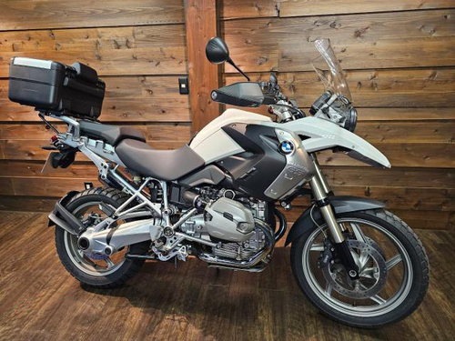 BMW R1200GS (108.0万円)